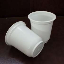 山东厂家供应300ml彩印酸奶杯 PP乳白色酸奶杯 耐高温酸奶杯